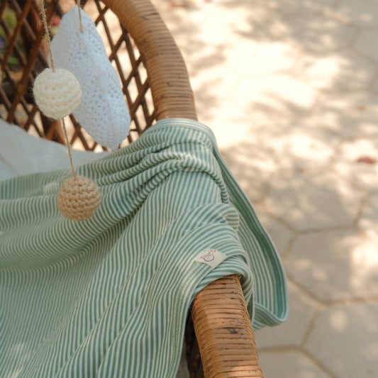 Hooded Blankie in Palm Mist