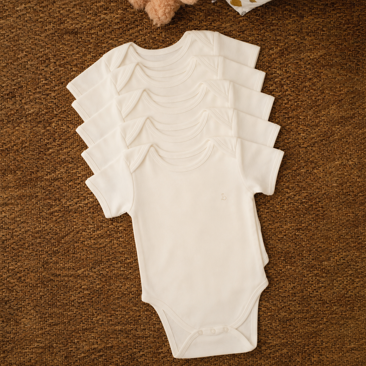 Short-Sleeved Bodysuit in Milk - Bundle of 3