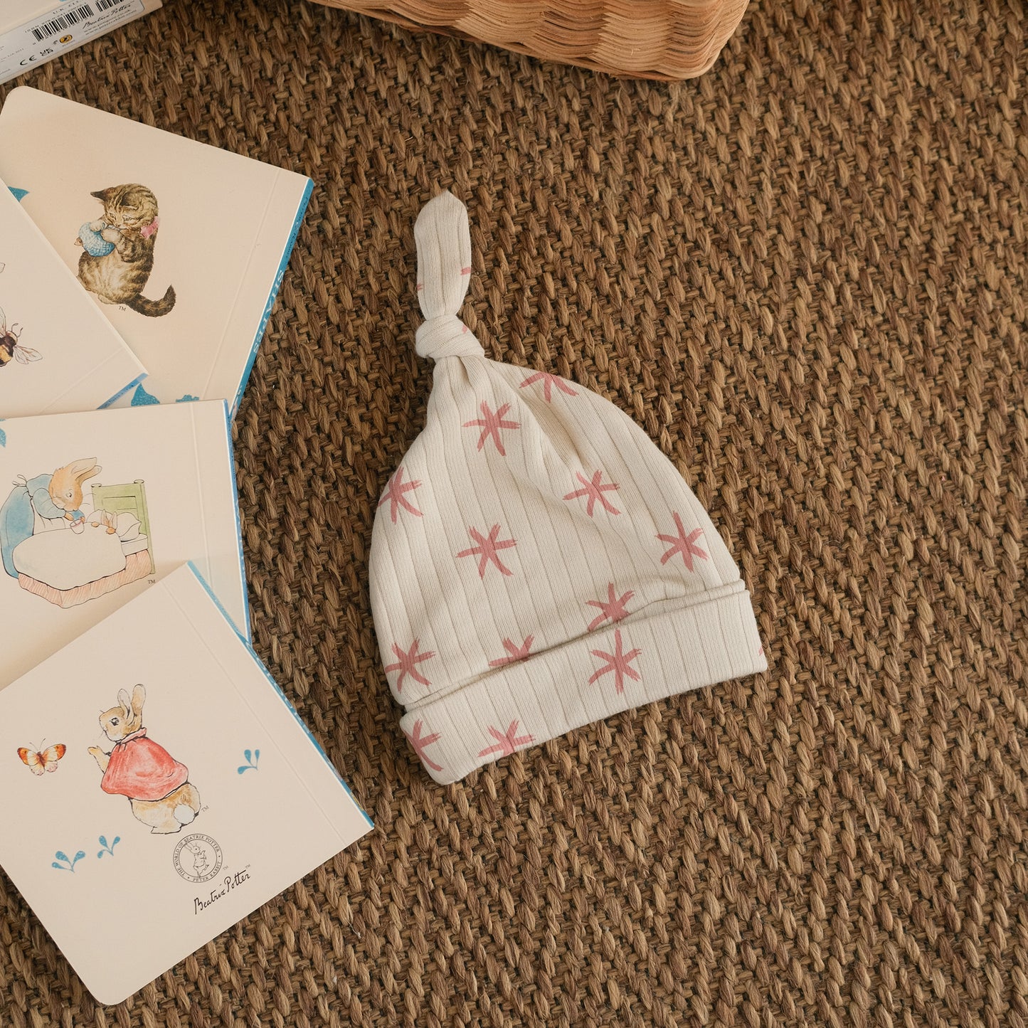 Rose Starlings Knotted Hat