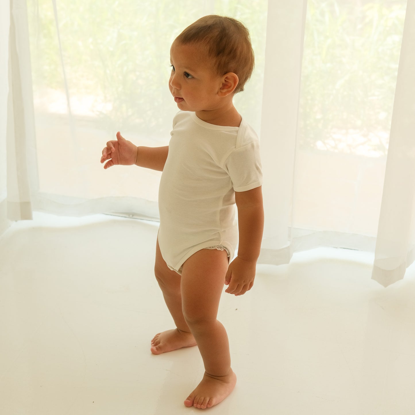 Short-Sleeved Bodysuit in Milk - Bundle of 3