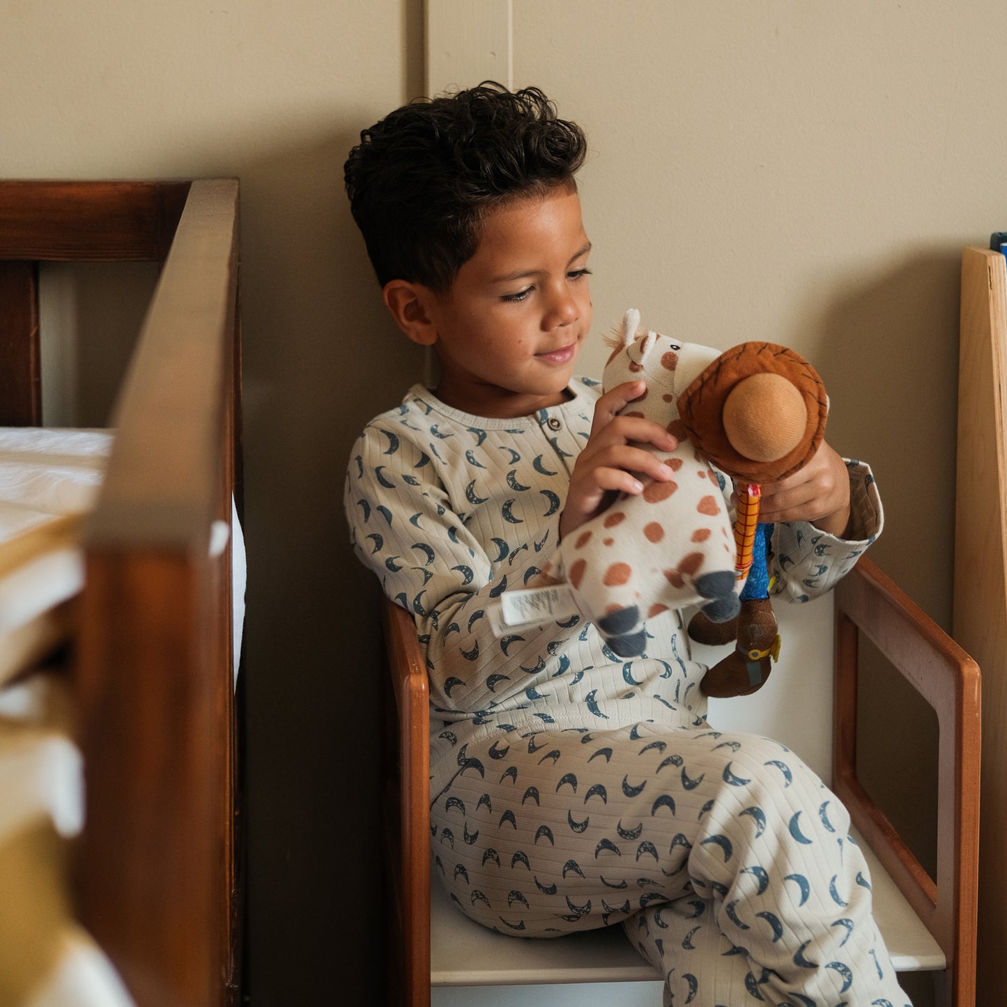 2-Piece Pajamas in Moon Whispers