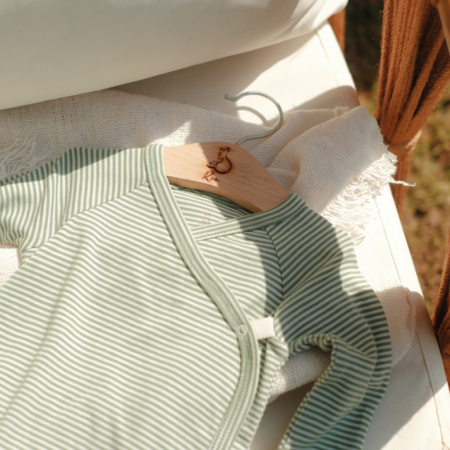 Long- Sleeved Kimono Bodysuit in Palm Mist